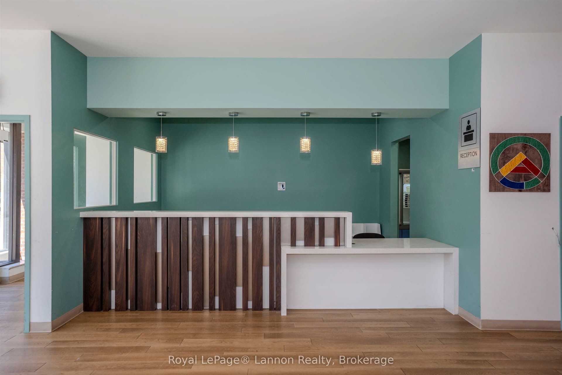 Unit A, Unit A · 421 Victoria Ave E