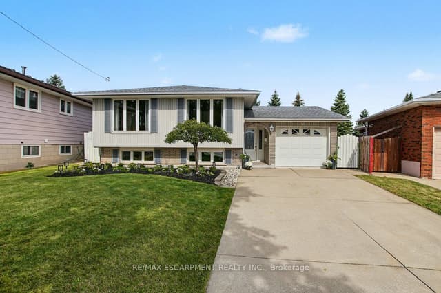 Detached at 30 CATALINA Drive, Hamilton, ON L8G 2M5
