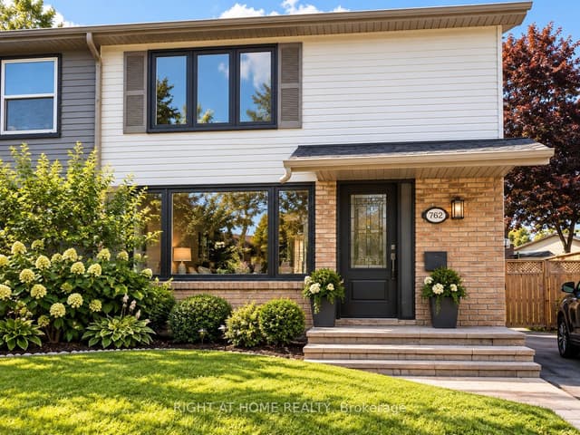 Semi-Detached at 762 Hillcroft Street, Oshawa, ON L1G 7H6