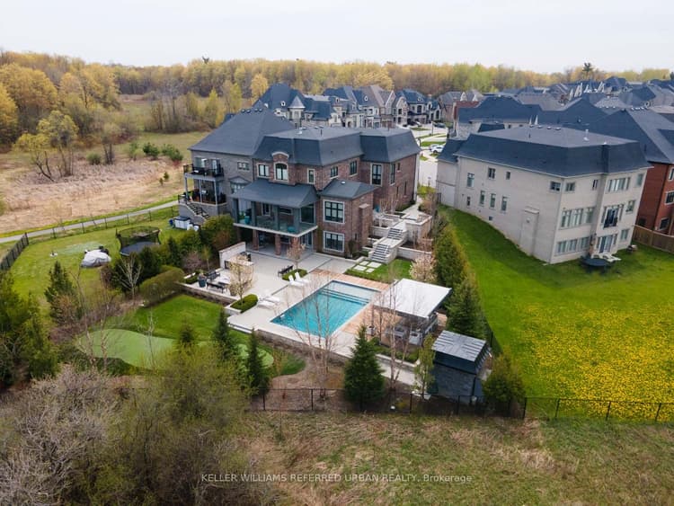 61 Ria Court