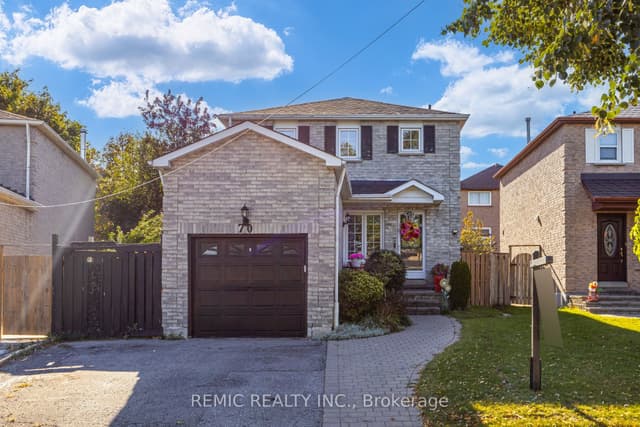 Detached at 70 Large Crescent, Ajax, ON L1T 2T1