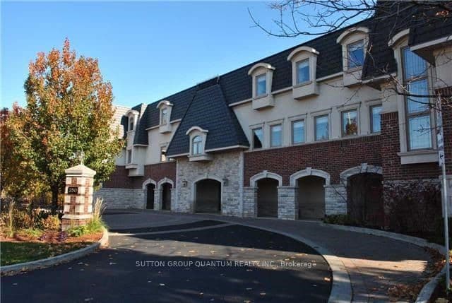 Condo Apartment at 390 Upper Middle Road E 305, Oakville, ON L6H 0A5