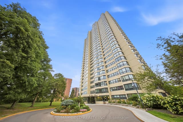 Condo Apartment at 8 Lisa Street 2701, Brampton, ON L6T 4S6