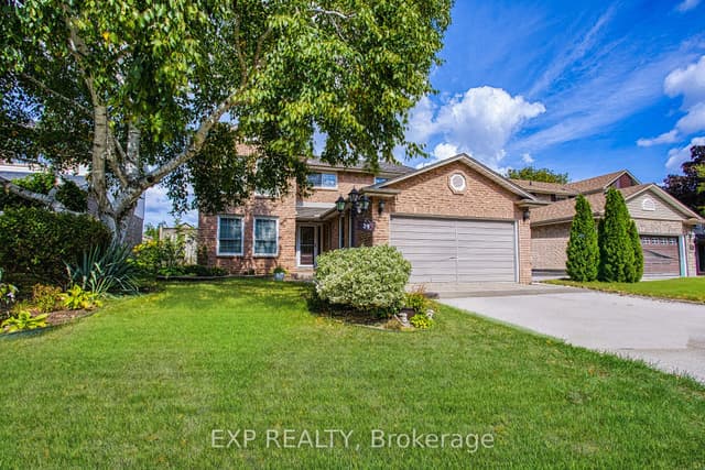 Detached at 39 Ainsworth Street, Hamilton, ON L8J 1T2