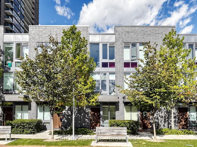 Condo Townhouse at 28 Sonic Way, Toronto, ON M3C 3Z2, Toronto C11