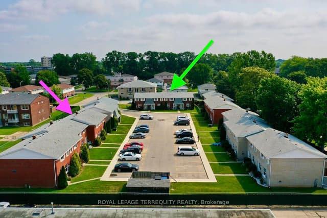 Investment at 10-16 Orchard Place, Chatham-Kent, ON N7M 1A6