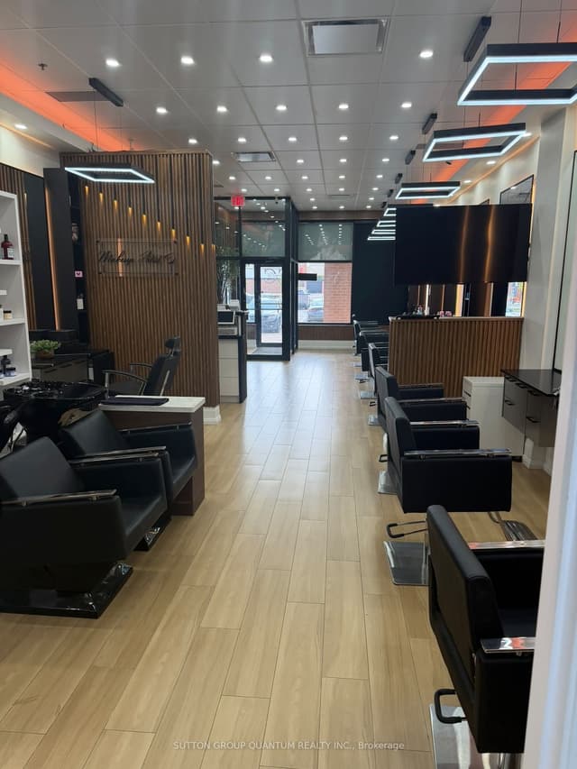 Sale Of Business at 117 Cross Avenue, Oakville, ON L6J 2W7