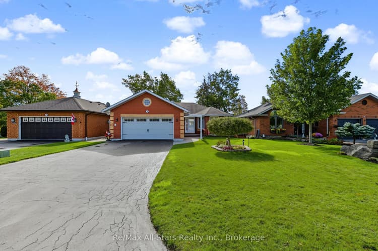 9 Hillview Drive