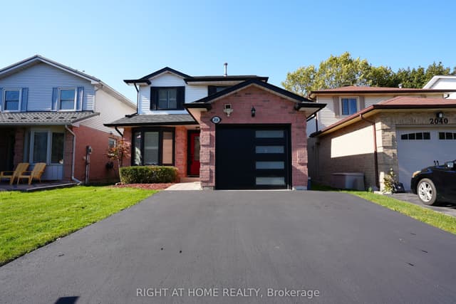 Detached at 2038 Chrisdon Road, Burlington, ON L7M 3W8