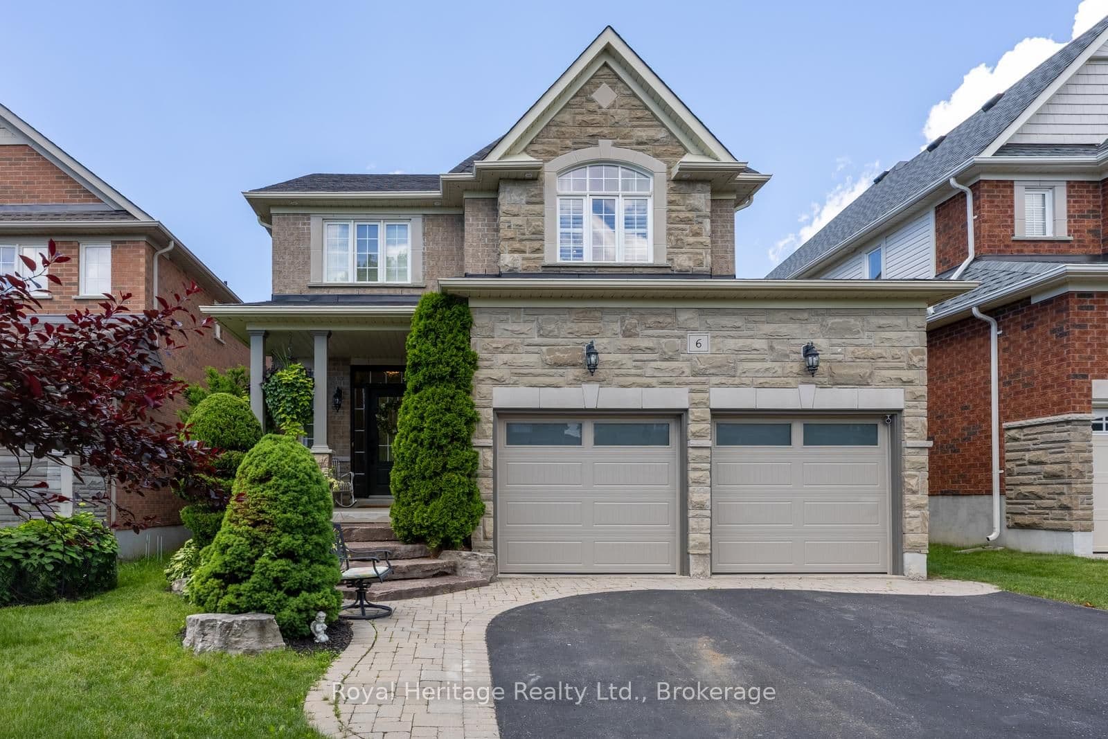 6 Goodall Cres