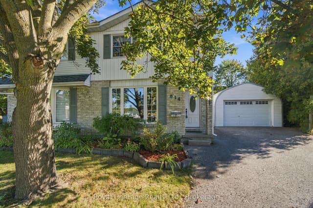 Semi-Detached at 814 Cavan Court, Oshawa, ON L1J 7B8