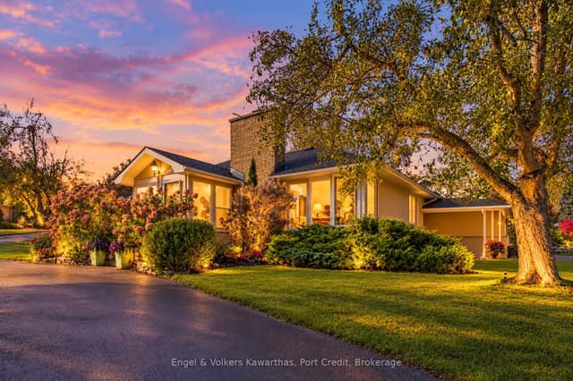 Detached at 1331 Gordon Avenue, Peterborough, ON K9J 6H1