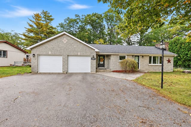 Detached at 1687 RIVER Road W, Wasaga Beach, ON L9Z 2S2
