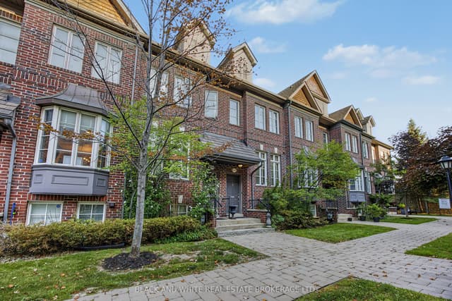 Att/Row/Townhouse at 265 Van Dusen Boulevard 5, Toronto, ON M8Z 3J2, Toronto W08