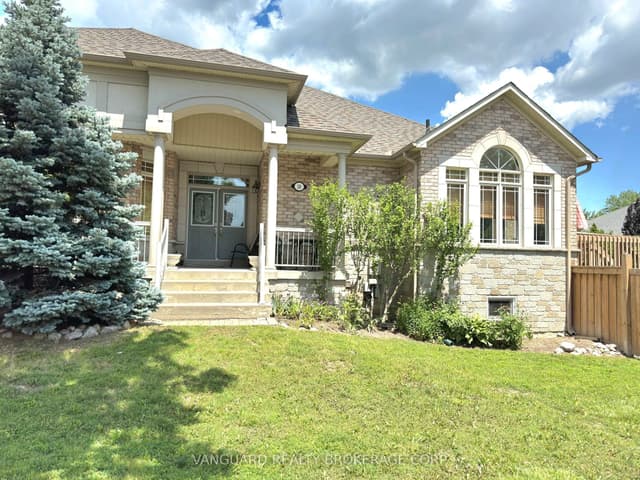 Detached at 30 Noah Crescent, Vaughan, ON L4H 1Z2