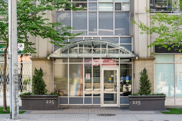 Condo Apartment at 225 Wellesley Street E 313, Toronto, ON M4X 1G1, Toronto C08