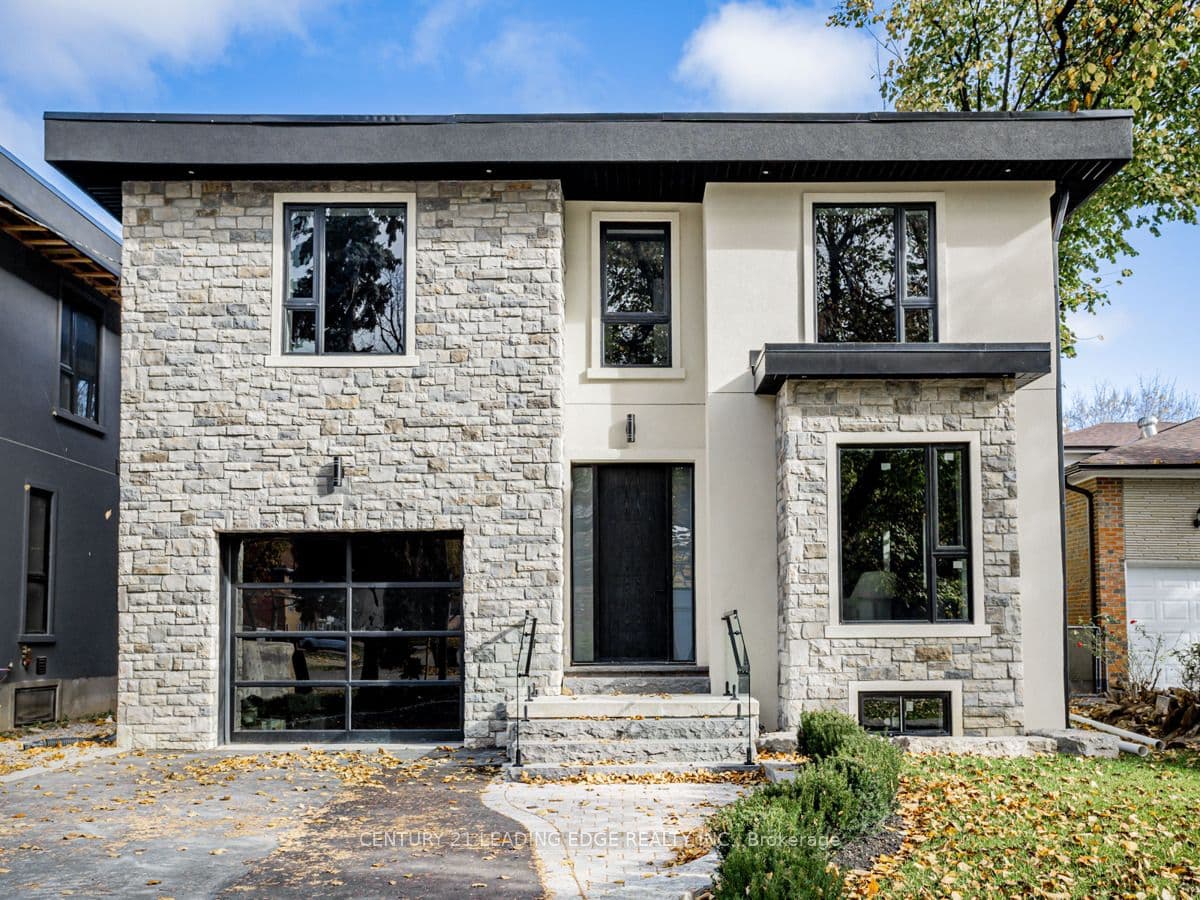 19 Donalda Cres