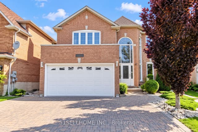 Detached at 5083 Warwickshire Way, Mississauga, ON L5V 1R3
