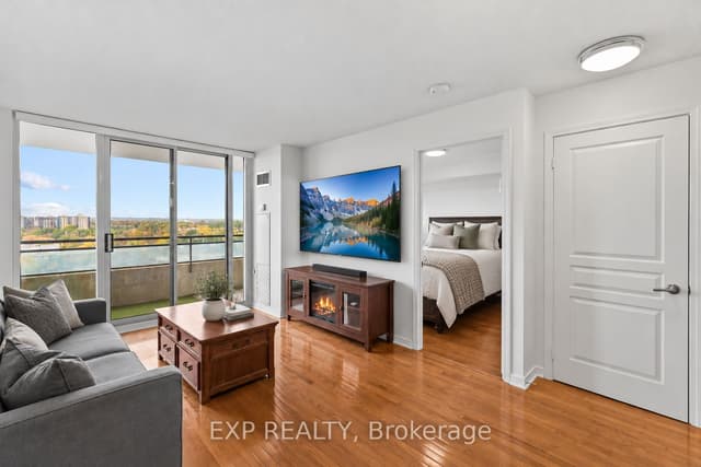 Condo Apartment at 350 Red Maple Road 1214, Richmond Hill, ON L4C 0T5