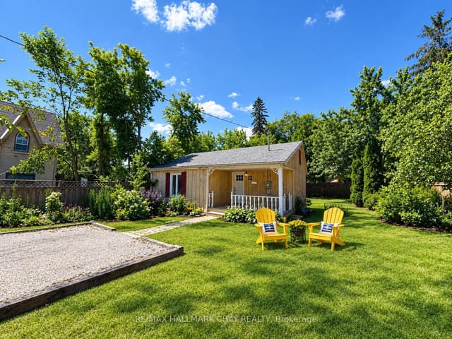 Detached at 70 High Street, Barrie, ON L4N 1W4
