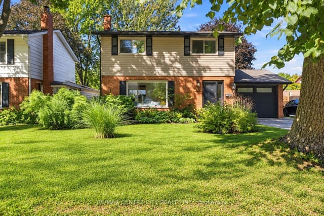 Detached at 419 Briarhill Avenue, London East, ON N5Y 1P3