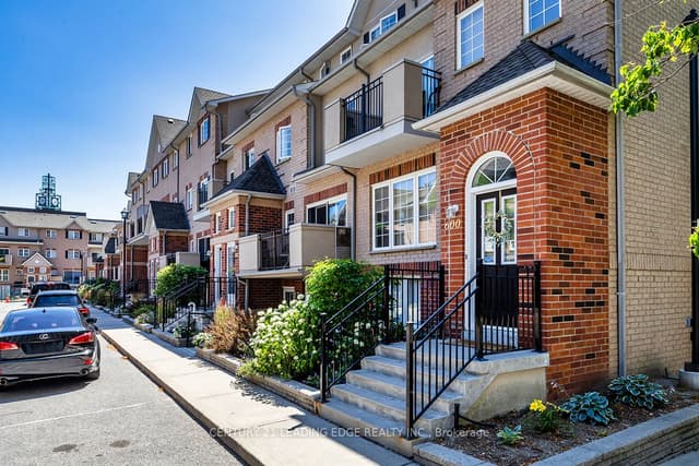 Condo Townhouse at 1400 N The Esplanade Drive N 621, Pickering, ON L1V 6V2