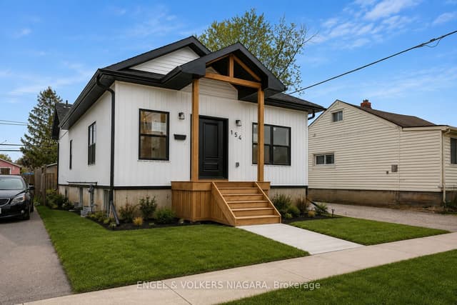 Detached at 154 Roosevelt Avenue, Welland, ON L3B 2G7