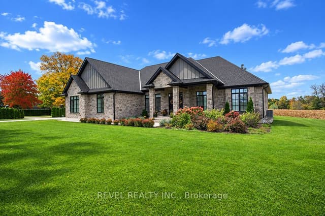 Farm at 572 Concession 6 Townsend, Norfolk, ON N0E 1Y0