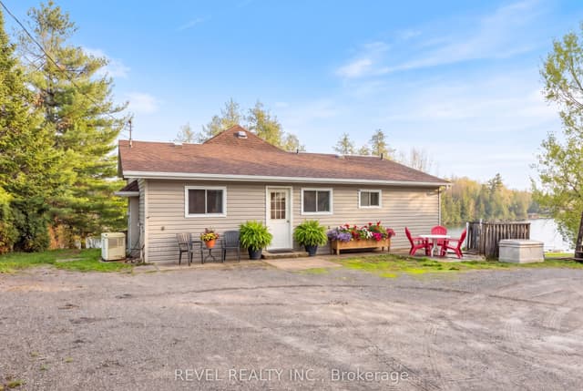 Detached at 106 Coldstream Road, Kawartha Lakes, ON K0M 1N0