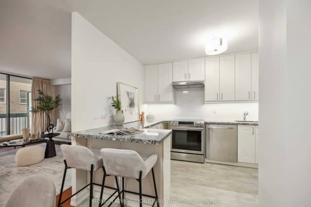 Condo Apartment at 212 St. George Street 201, Toronto, ON M5R 2N5, Toronto C02