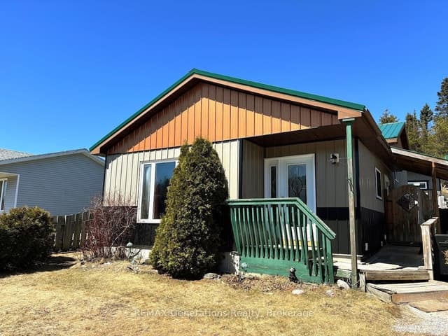 Detached at 64 Hemlo Drive, Marathon, ON P0T 2E0