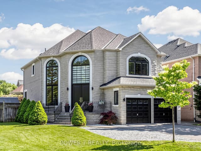 Detached at 315 North Lake Road, Richmond Hill, ON L4E 3A2