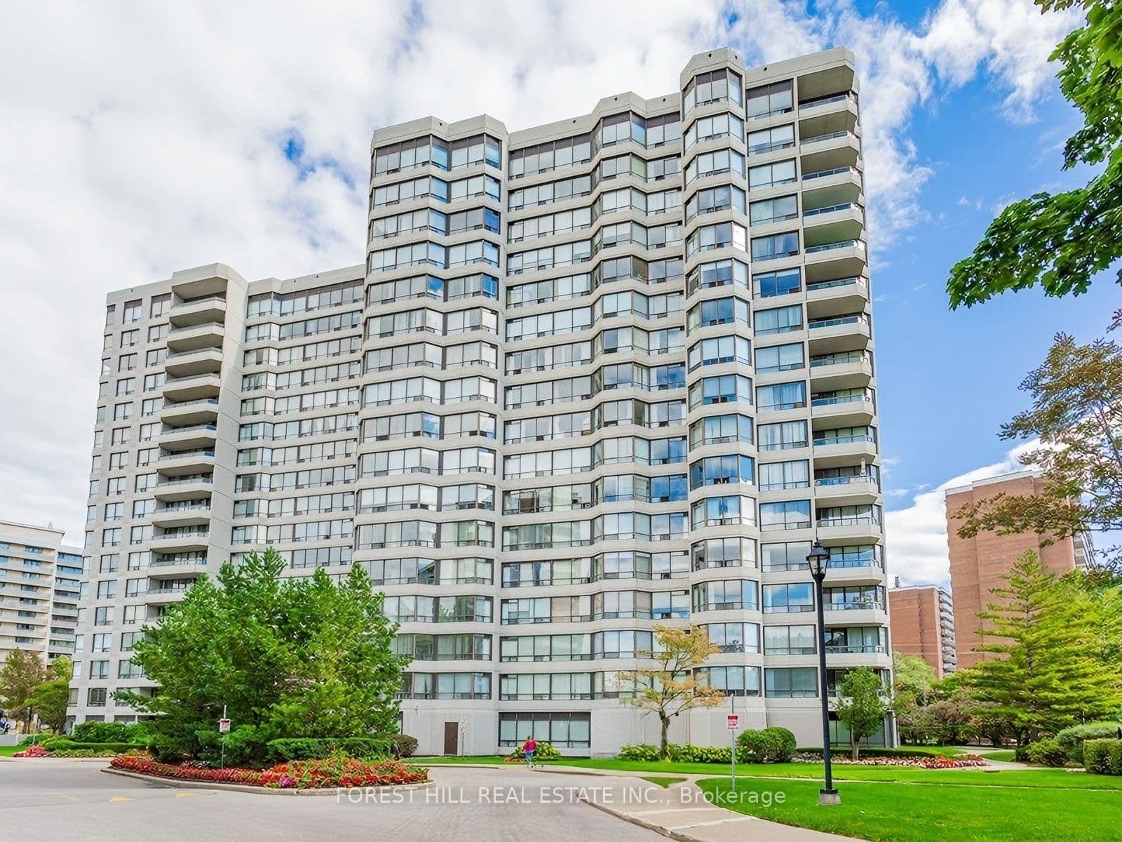 Suite 907 · Floor 9, Unit 907 · 1101 Steeles Ave W