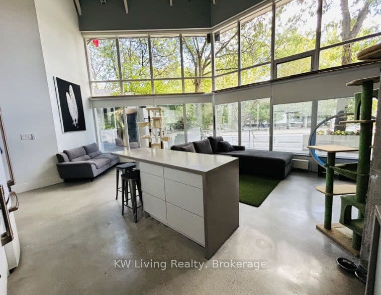 Suite 105 · Floor 1, Unit 105 · 66 Bay St S