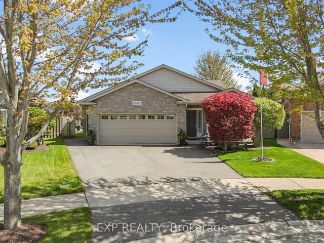 Detached at 7090 Julie Drive, Niagara Falls, ON L2H 3L4