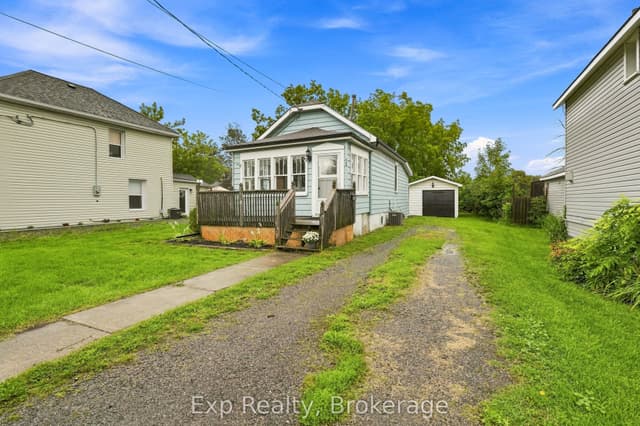Detached at 134 Catharine Street, Belleville, ON K8P 1M5