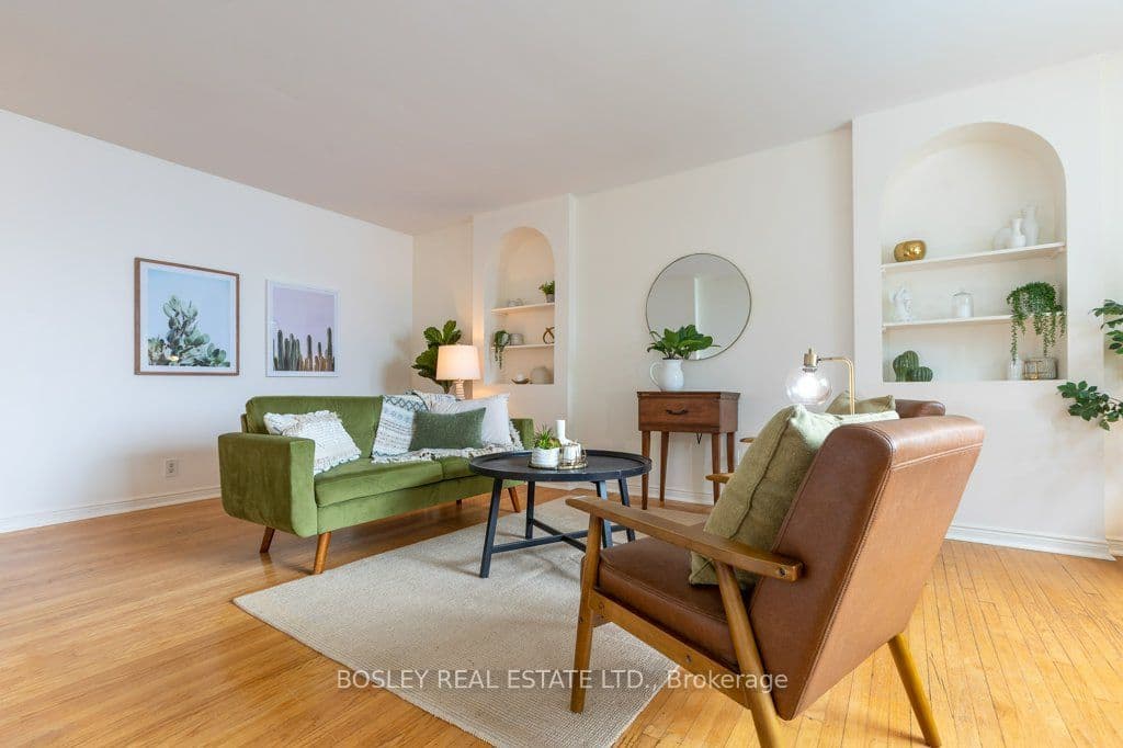 Suite 1, Unit 1 · 2693 Lakeshore Blvd W
