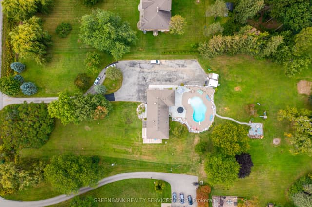 Detached at 5530 King Road, King, ON L0G 1N0