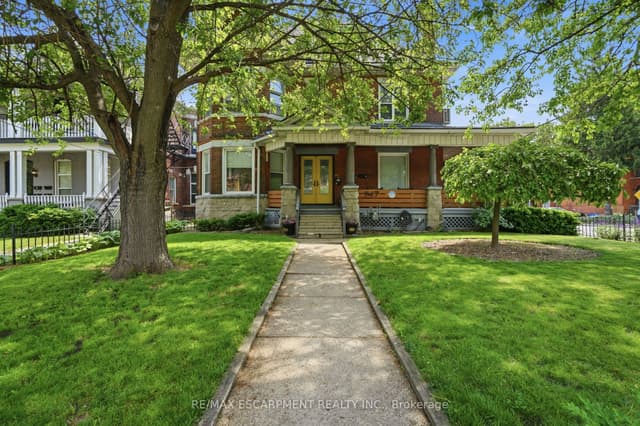 Multiplex at 147 Emerald Street S, Hamilton, ON L8N 2V4