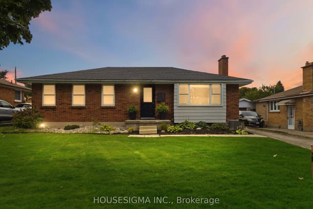 Detached at 199 Burlington Street, London South, ON N5Z 3V9