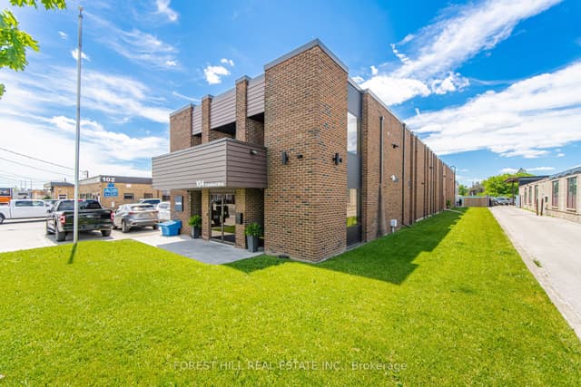 Office at 104 Crockford Boulevard 207, Toronto, ON M1R 3C3, Toronto E04