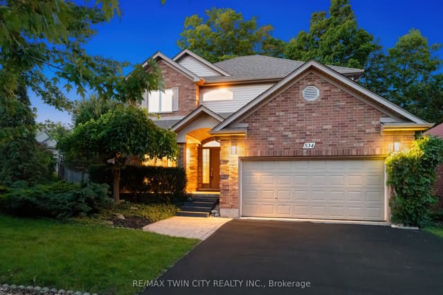Detached at 534 Birchleaf Walk, Waterloo, ON N2T 2W5