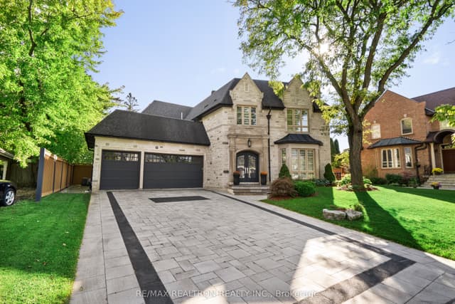 Detached at 7 Winchfield Place, Toronto, ON M3B 1L4, Toronto C13