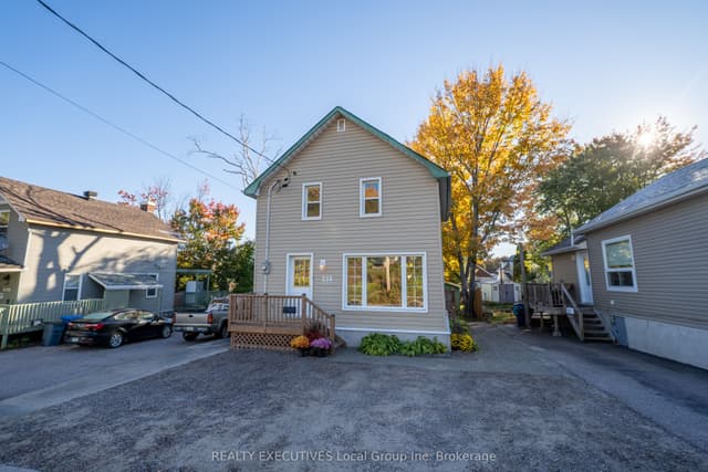Detached at 214 Victoria Street E, North Bay, ON P1B 1P5