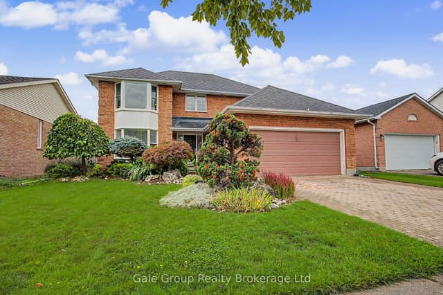 Detached at 15 Ortona Street, Woodstock, ON N4T 1M7