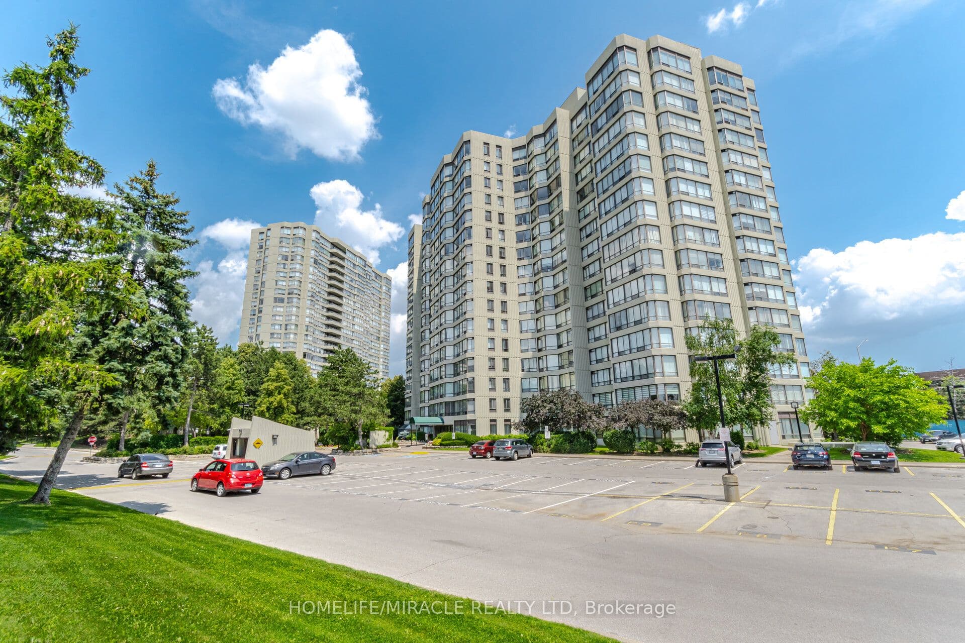 Suite 401 · Floor 4, Unit 401 · 26 Hanover Rd