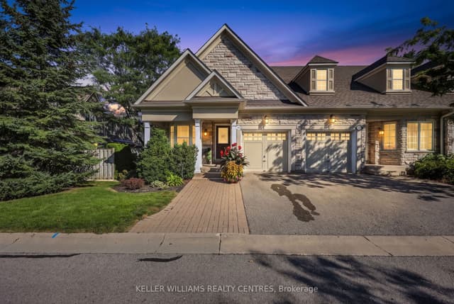 Condo Townhouse at 353 Terry Carter Crescent 10, Newmarket, ON L3Y 9G2