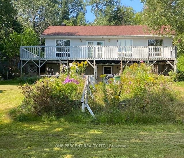 Detached at 194 Maws Road, Huntsville, ON P0A 1R0