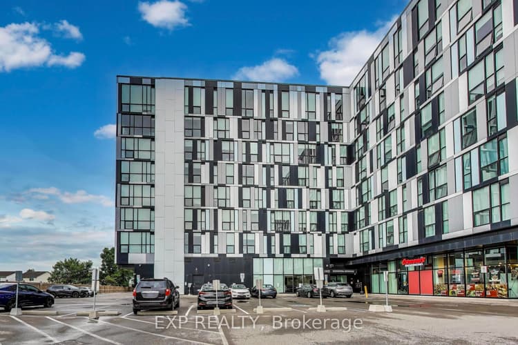 1900 Simcoe Street