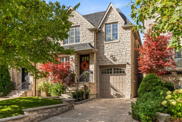 Detached at 130 Donlea Drive, Toronto, ON M4G 2M5, Toronto C11